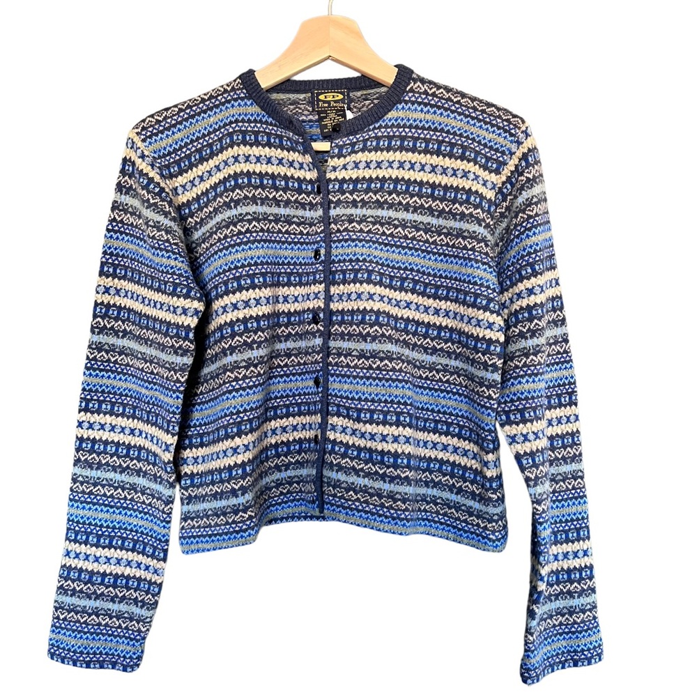 Vintage Free People 100% Lambs Wool Nordic Fair Isle Print Button up Cardigan